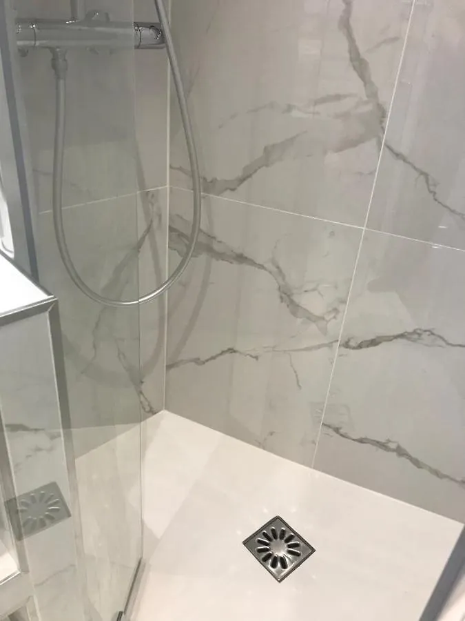 Superbe Triplex Au Coeur De Montorgueil Daire Paris 0*,  Fransa