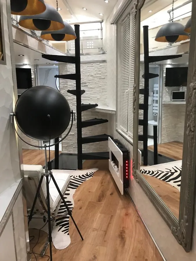 Superbe Triplex Au Coeur De Montorgueil Daire Paris 0*,